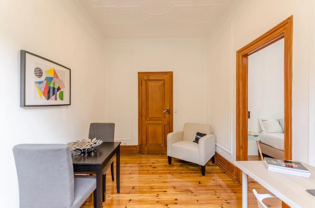 Flh Spacious Flats Near Avenida Da Liberdade Лиссабон Апартаменты