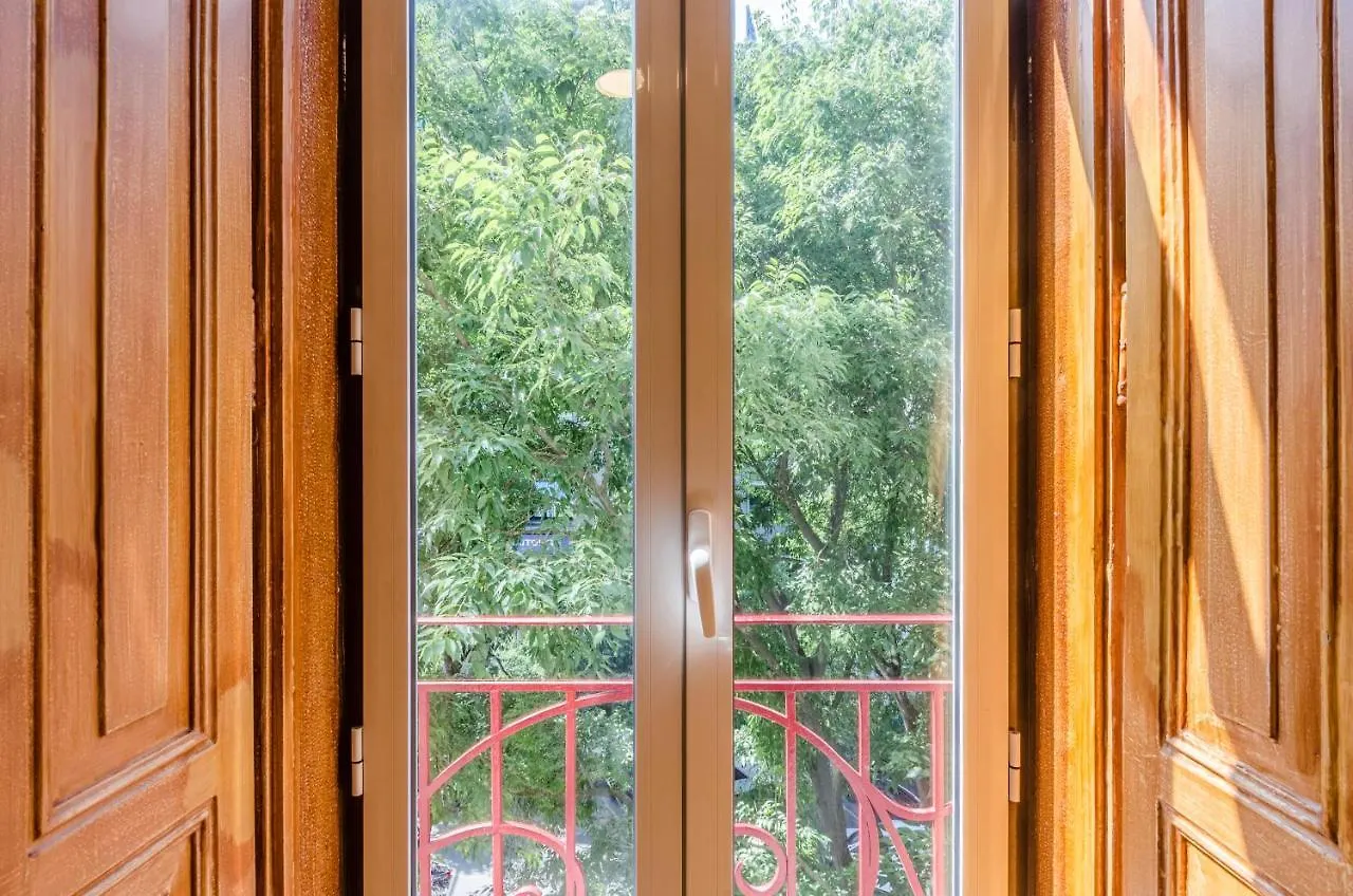 Flh Spacious Flats Near Avenida Da Liberdade Лиссабон 0*,  Португалия
