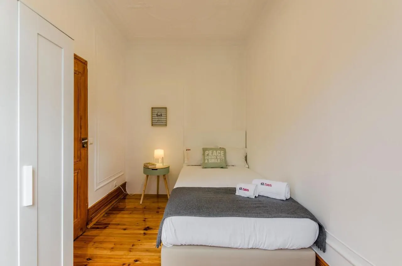 Flh Spacious Flats Near Avenida Da Liberdade Лиссабон Апартаменты