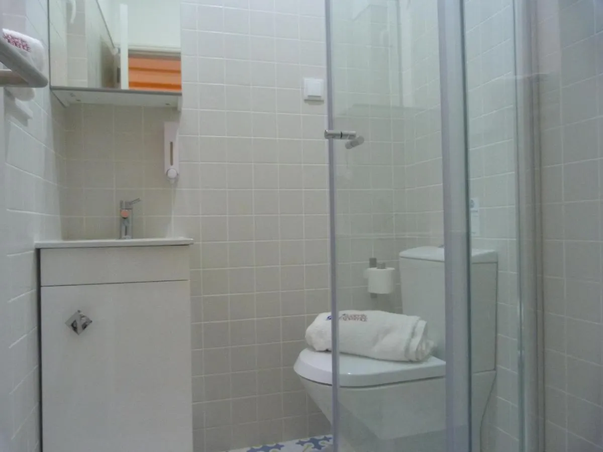 Flh Spacious Flats Near Avenida Da Liberdade 리스본 0*,