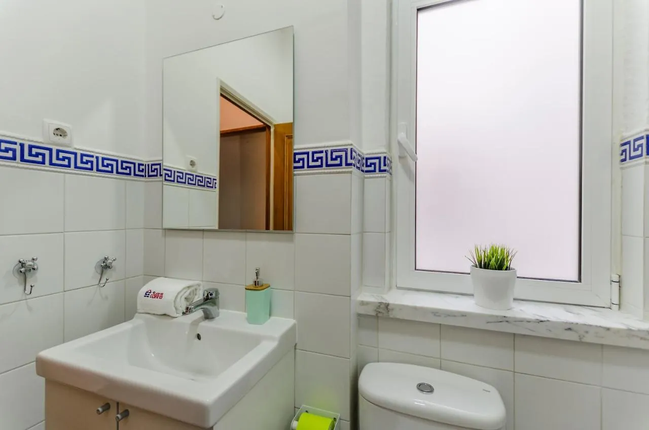 Flh Spacious Flats Near Avenida Da Liberdade Lisboa 0*,